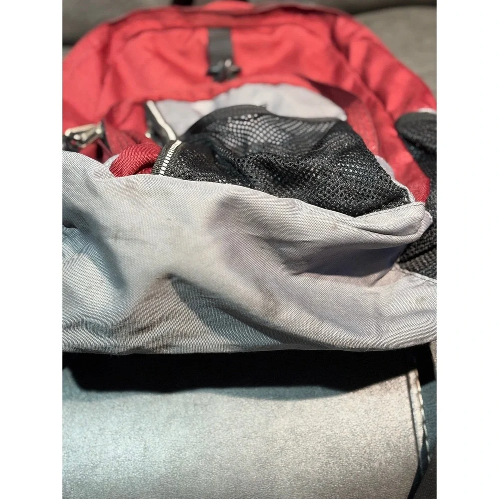 EMS Eastern Mountain Sports Backpack Red Grey‎ Hiking Daypack Nylon